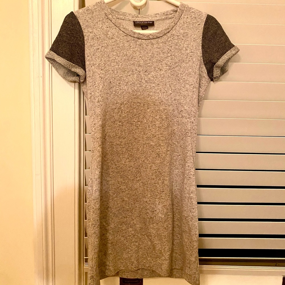 Pea in the Pod maternity dress